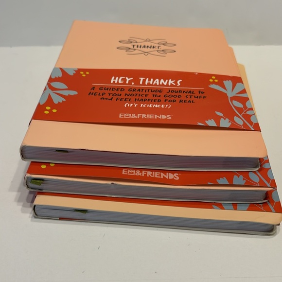 Em & Friends "Thanks" Guided Journal - Picture 14 of 14